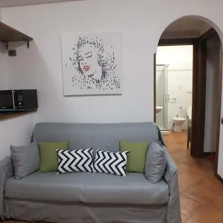 Il Poggio Degli Olivi 度假居 *