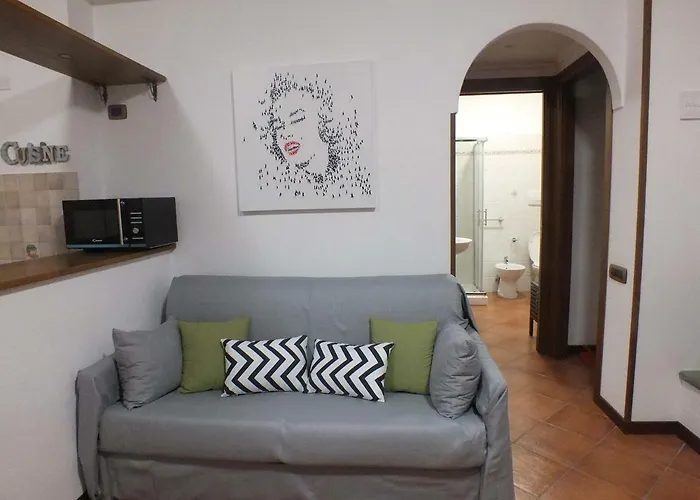 Il Poggio Degli Olivi Feriehus *